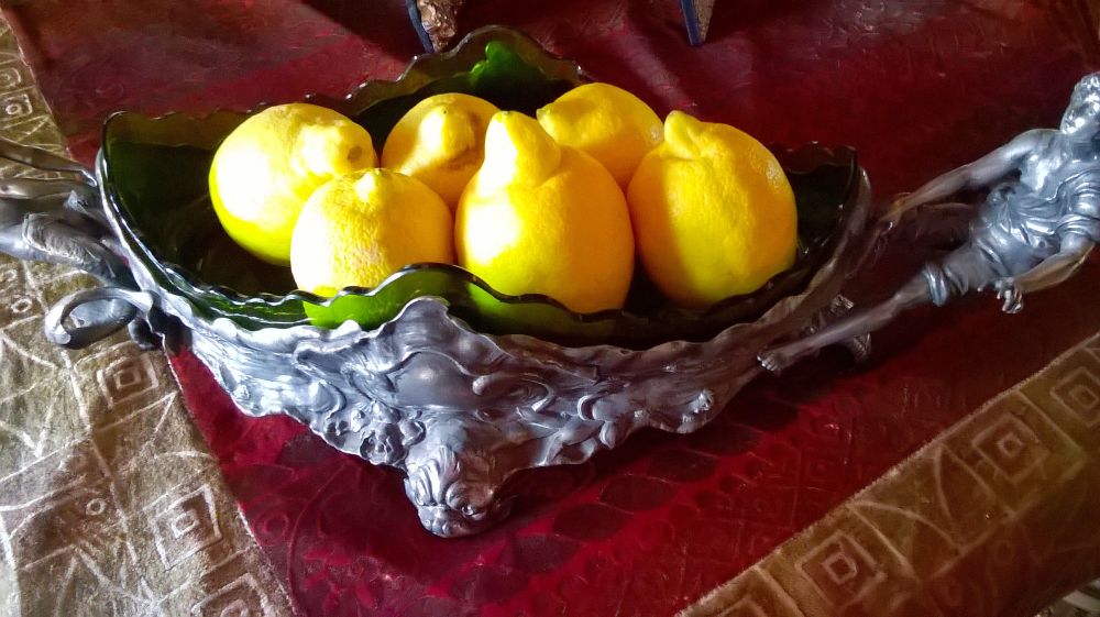 Very yellow fruit